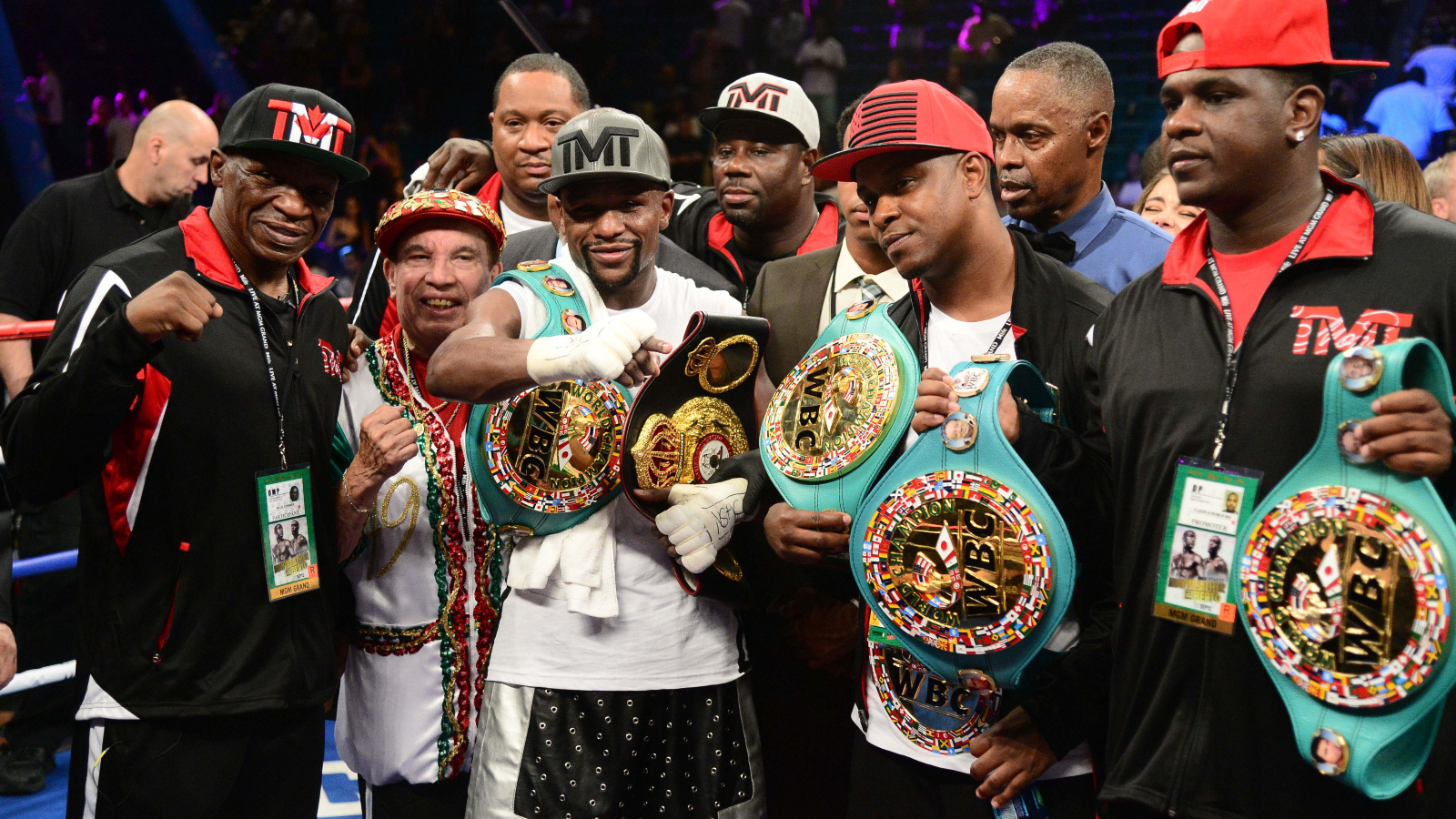 outrageous facts about Floyd Mayweather Jr and his boxing career and wealth