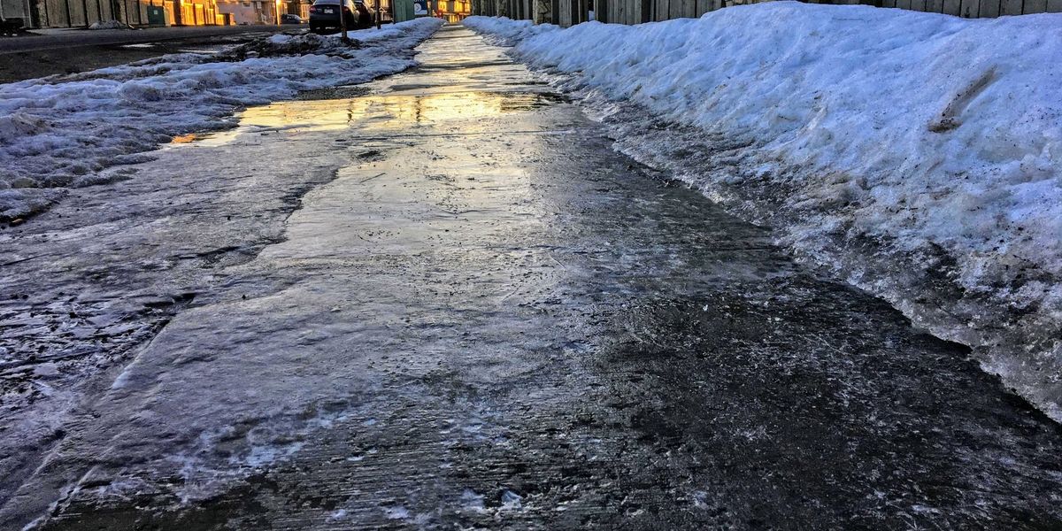 Here we go again: Montreal is getting hit with snow this weekend, followed by more rain