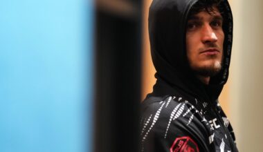 Movsar Evloev arrives in London, shuts down visa rumors