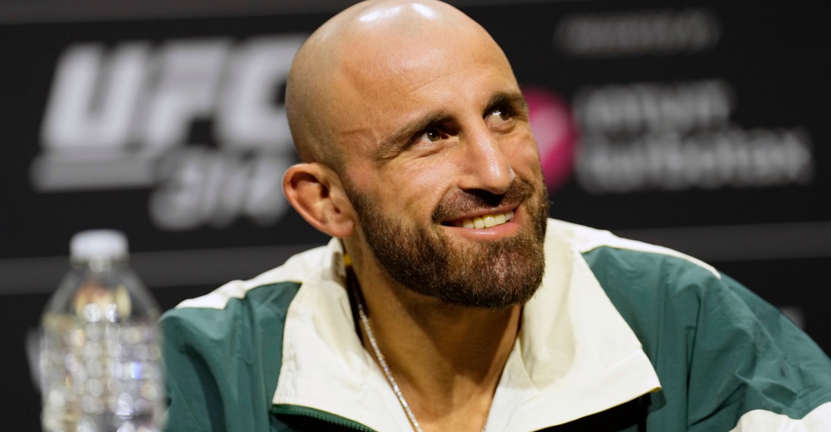 Alexander Volkanovski Wants Movsar Evloev Next To Debunk Dagestani Wrestling