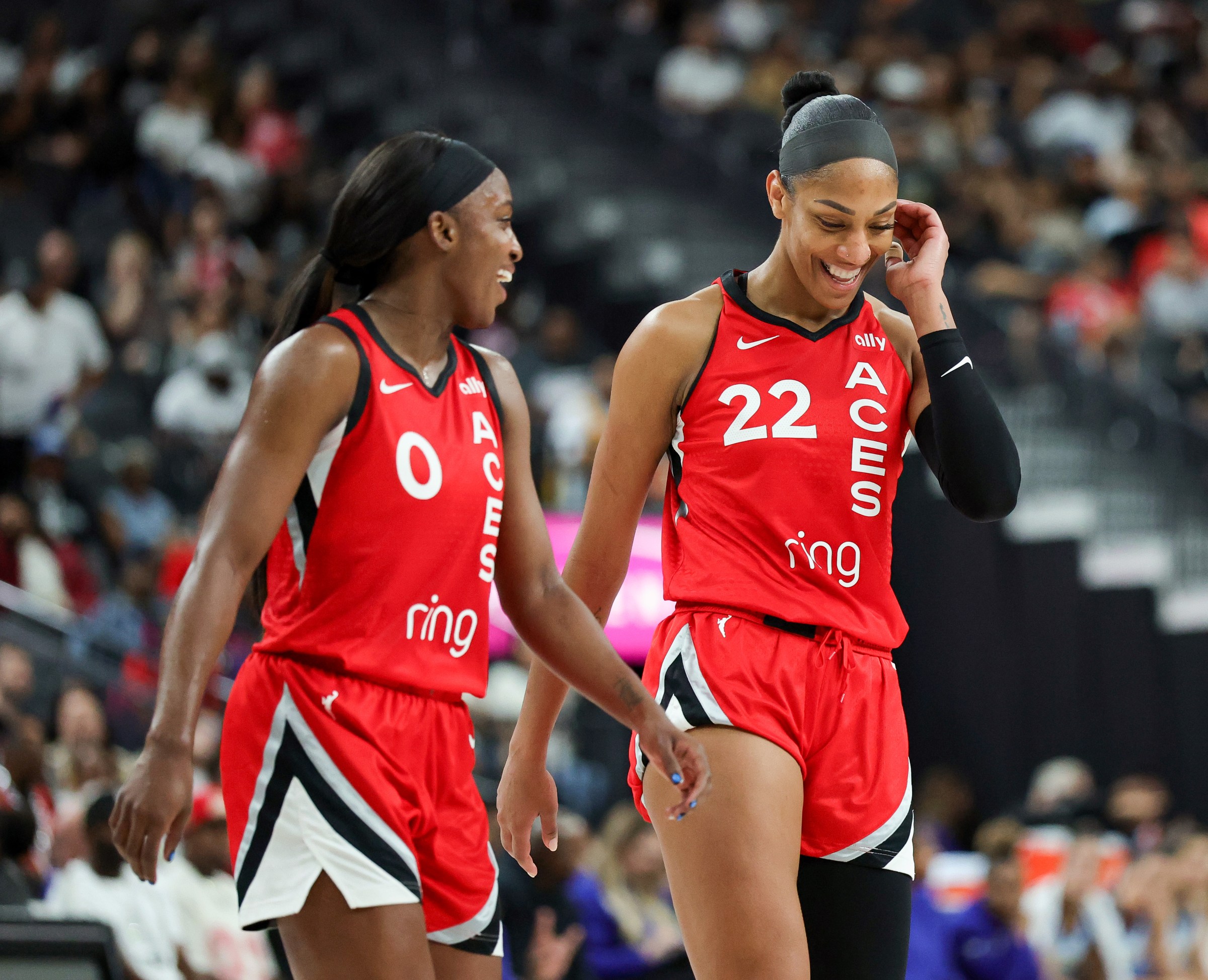 Jackie Young and A’ja Wilson.