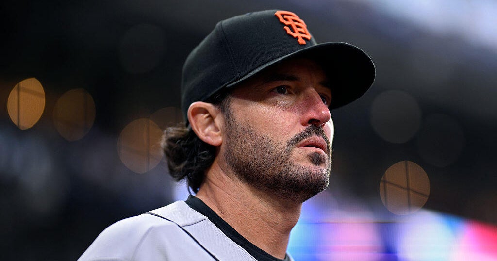 Tony Vitello earns 1st MLB win, Giants defeat Padres