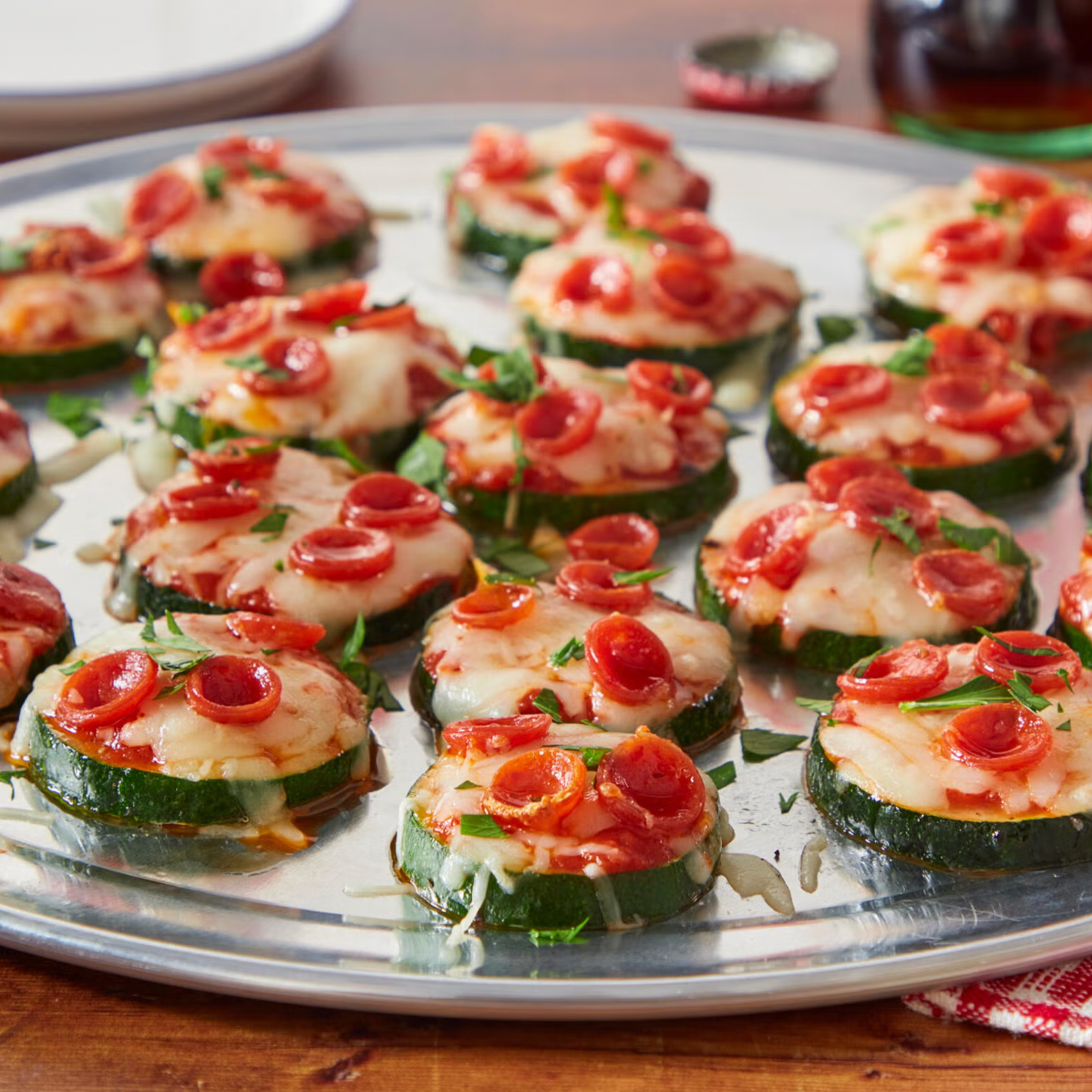 green zucchini pizza bites for kids on st patricks day
