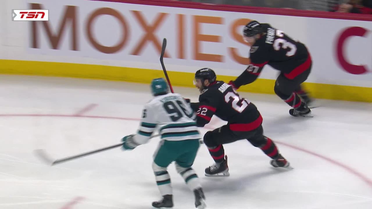 Foegele ties it up | NHL.com