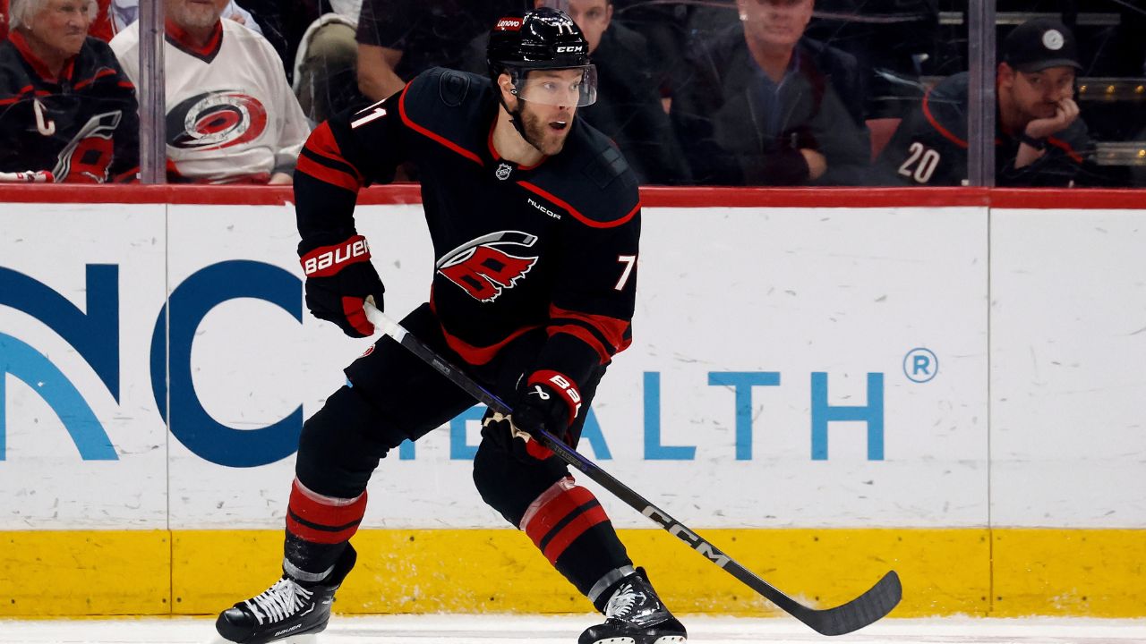 Taylor Hall explains why playing in Canadian market has different pressure to U.S.