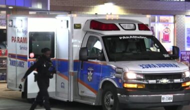 One person hospitalized with serious injuries after possible stabbing in Mississauga – CP24