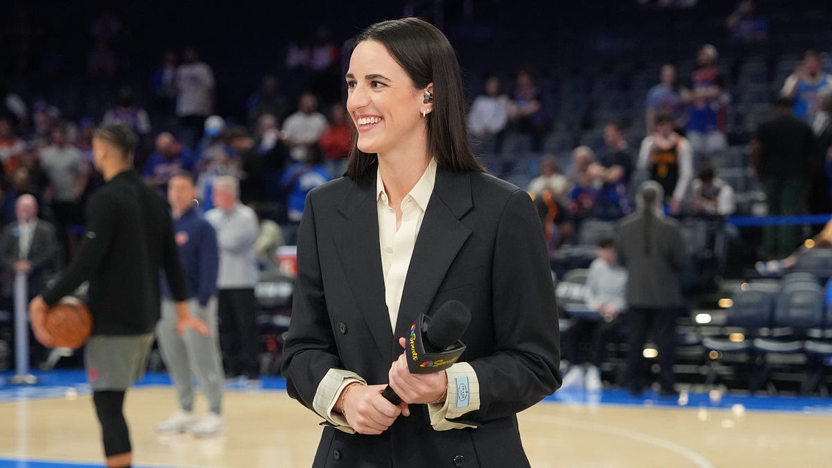 Caitlin Clark discusses WNBA CBA, Indiana Fever title chances, Kelsey Mitchell free agency