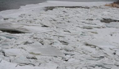 Warm temps, rainfall could cause ice jams, changes in water levels