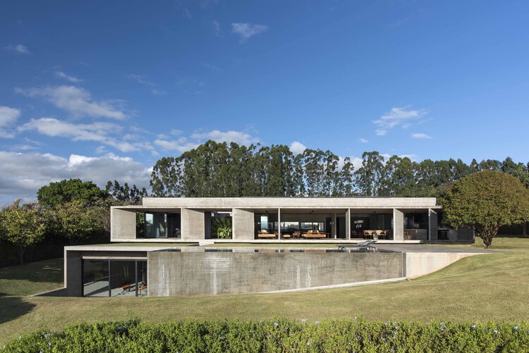Paula's House / Luciano Kruk - Image 1 of 31