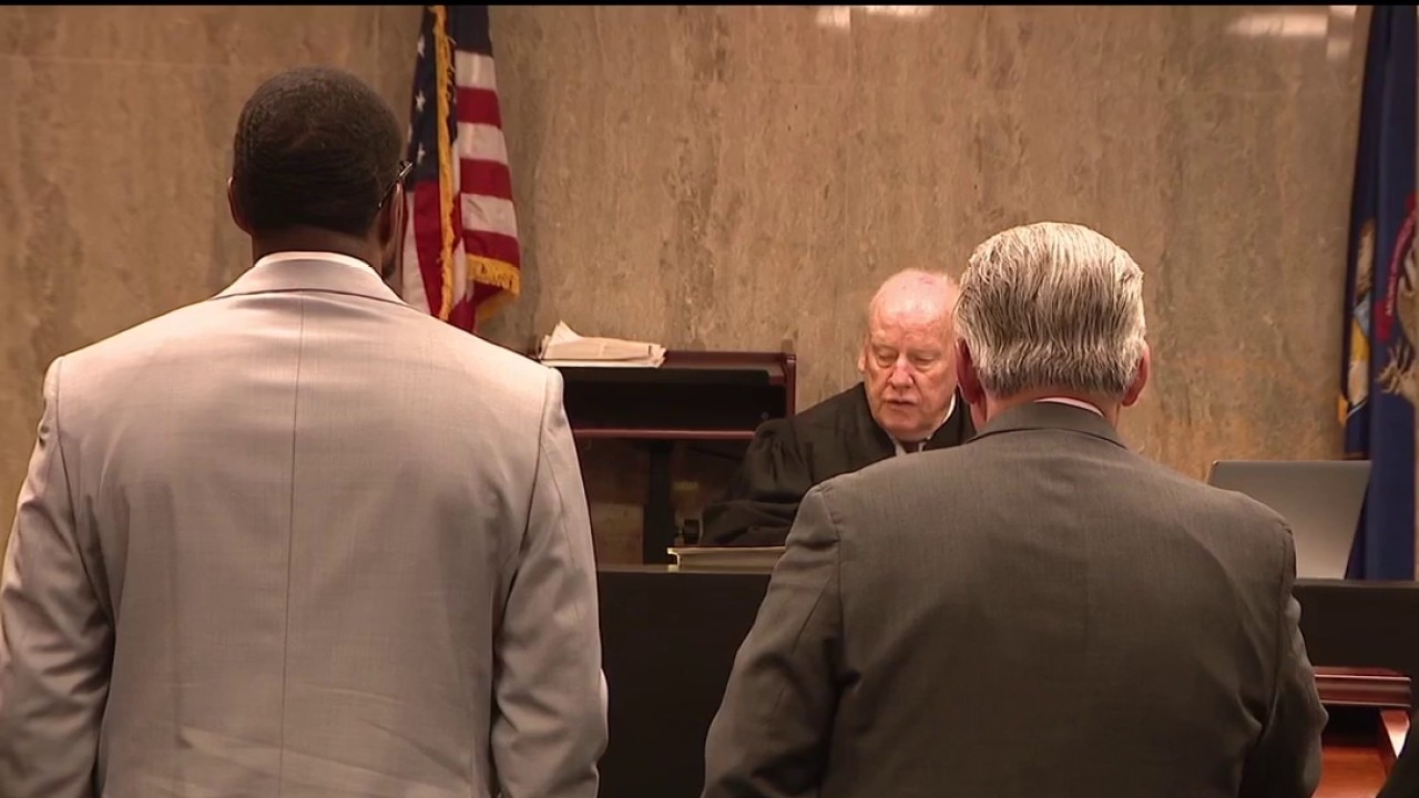 Son of boxing legend Tommy Hearns named his guardian, conservator