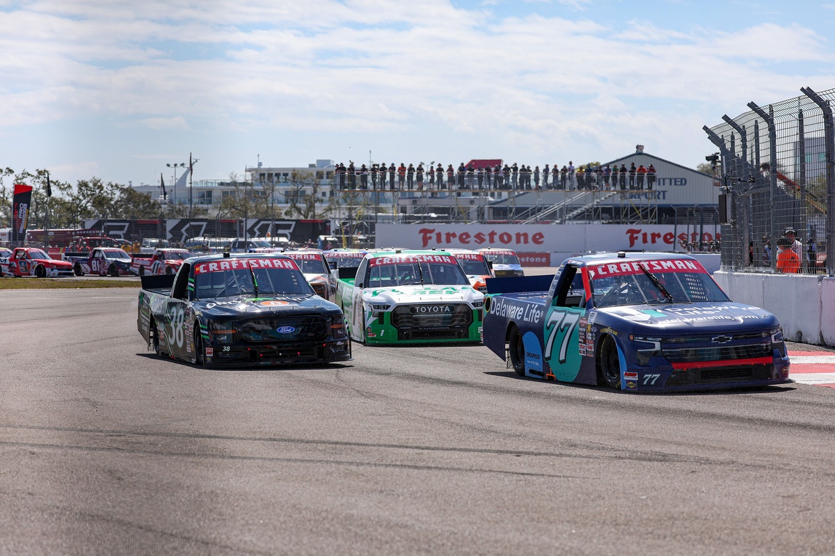 James Hinchcliffe's wild journey to a top 10 in NASCAR debut