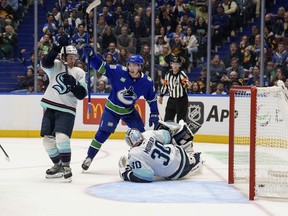 canucks