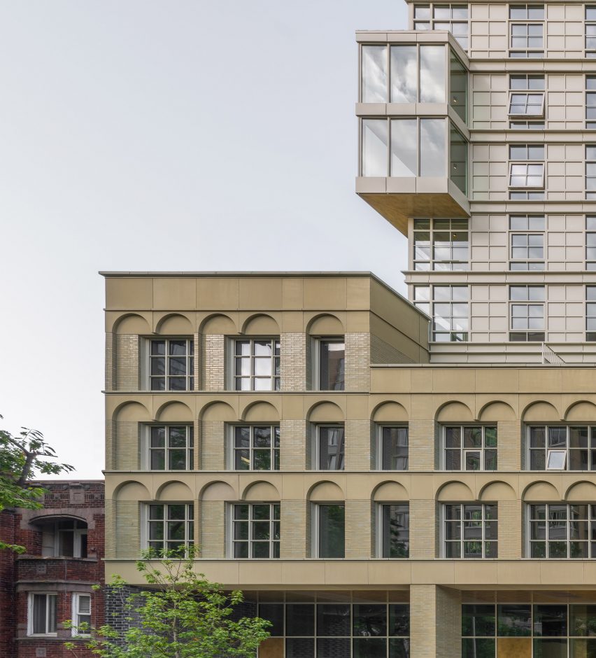 Kaye tower in Seattle by Grzywinski + Pons