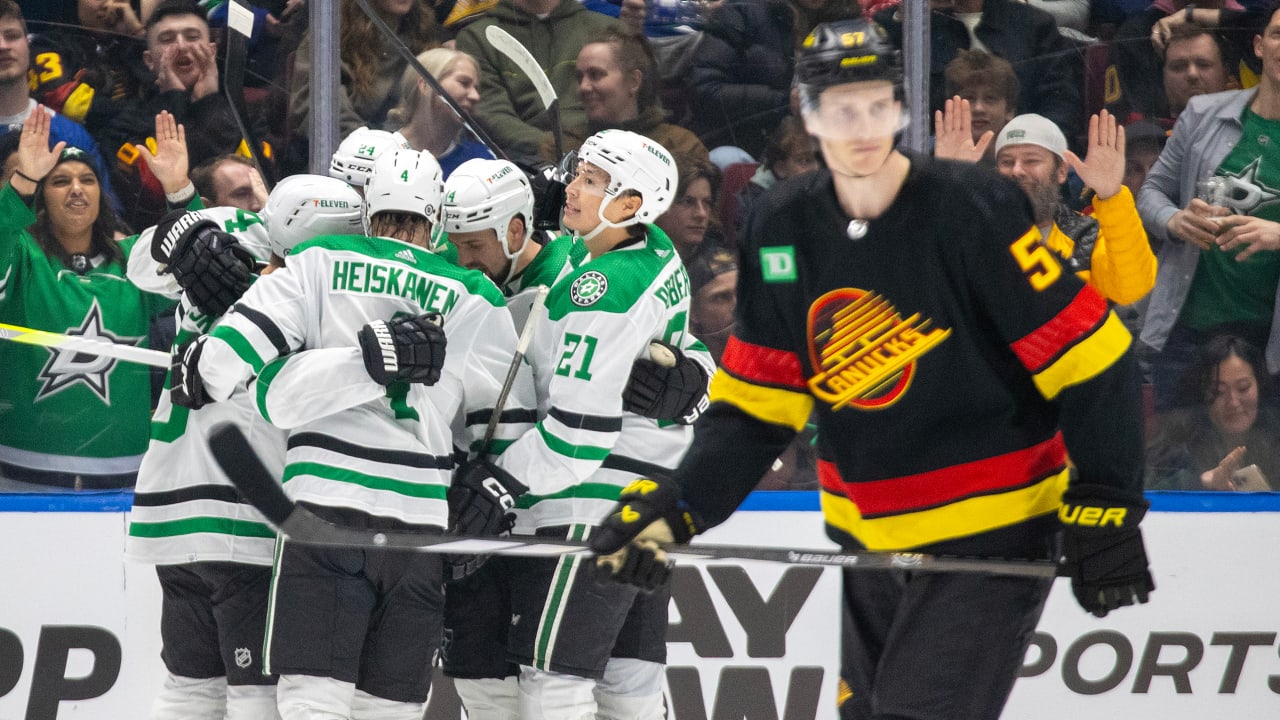 Stars score 6 straight, defeat Canucks for franchise-record 9th win in row