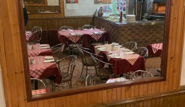 A Montreal Italian restaurant racked up over $11k in health inspection fines in the past year