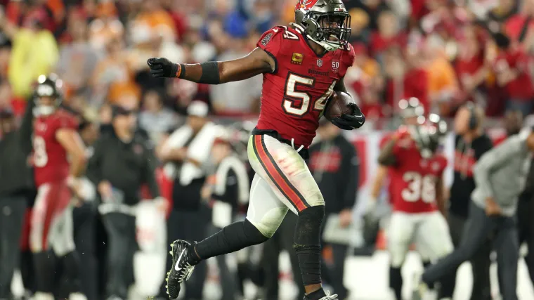 Lavonte David news changes Buccaneers' NFL Draft plans image