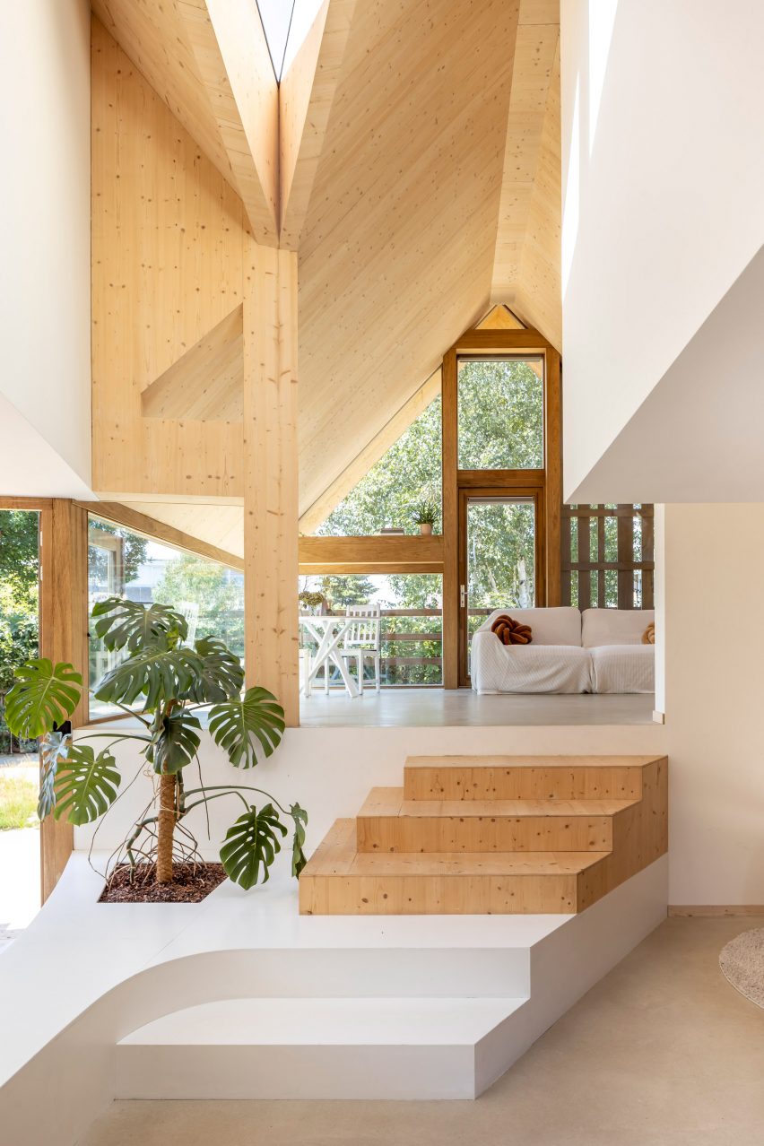 View of the living room within Dutch home by Woonpioniers