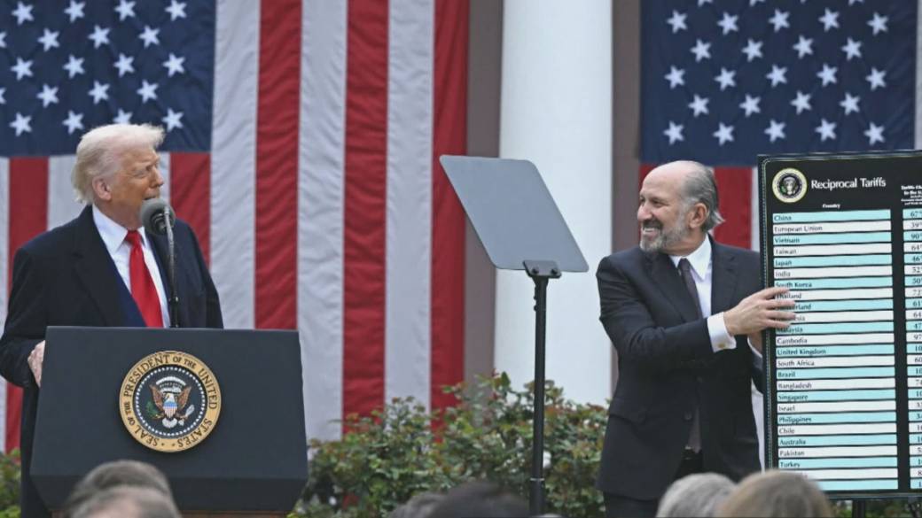 Click to play video: 'Business Matters: Companies entitled to Trump tariff refunds, federal judge rules'