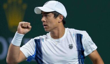 Mackenzie McDonald ousts defending champion Brooksby in Houston | ATP Tour