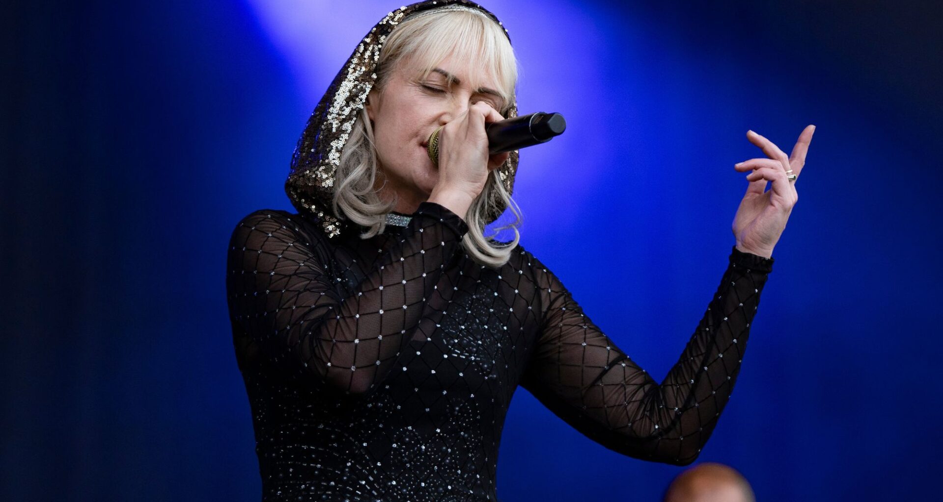 Metric announce 2026 UK, European and Canadian tour with Broken Social Scene and Stars