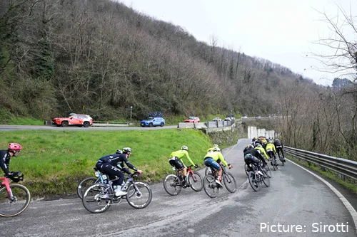 Images of the Passo Turchino at Milan–Sanremo 2025