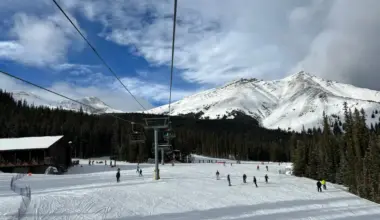 Calgary teen skier dead after Avalanche in Kananaskis