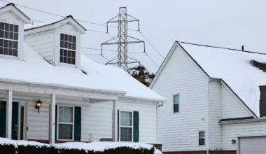 The states with the highest and lowest electricity prices in America