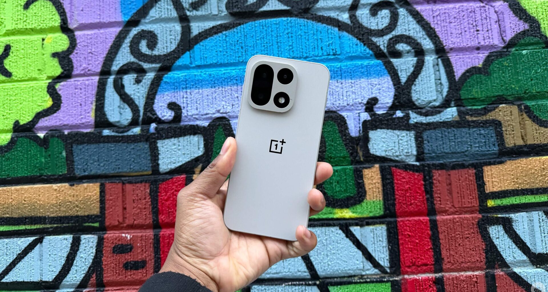 The OnePlus 16 could feature a massive 9,000mAh battery