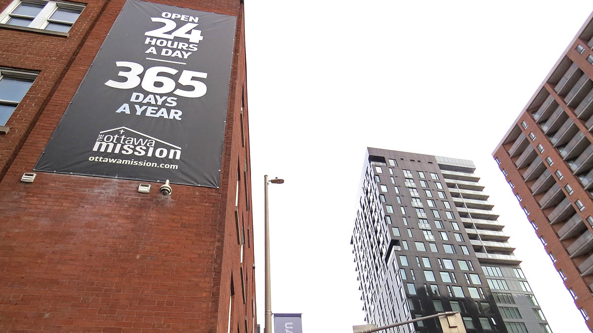 Ottawa homeless shelters, forced to adapt in a long, cold winter, thankful for public compassion 