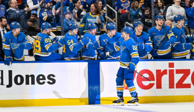 Suter buries a SHG | NHL.com