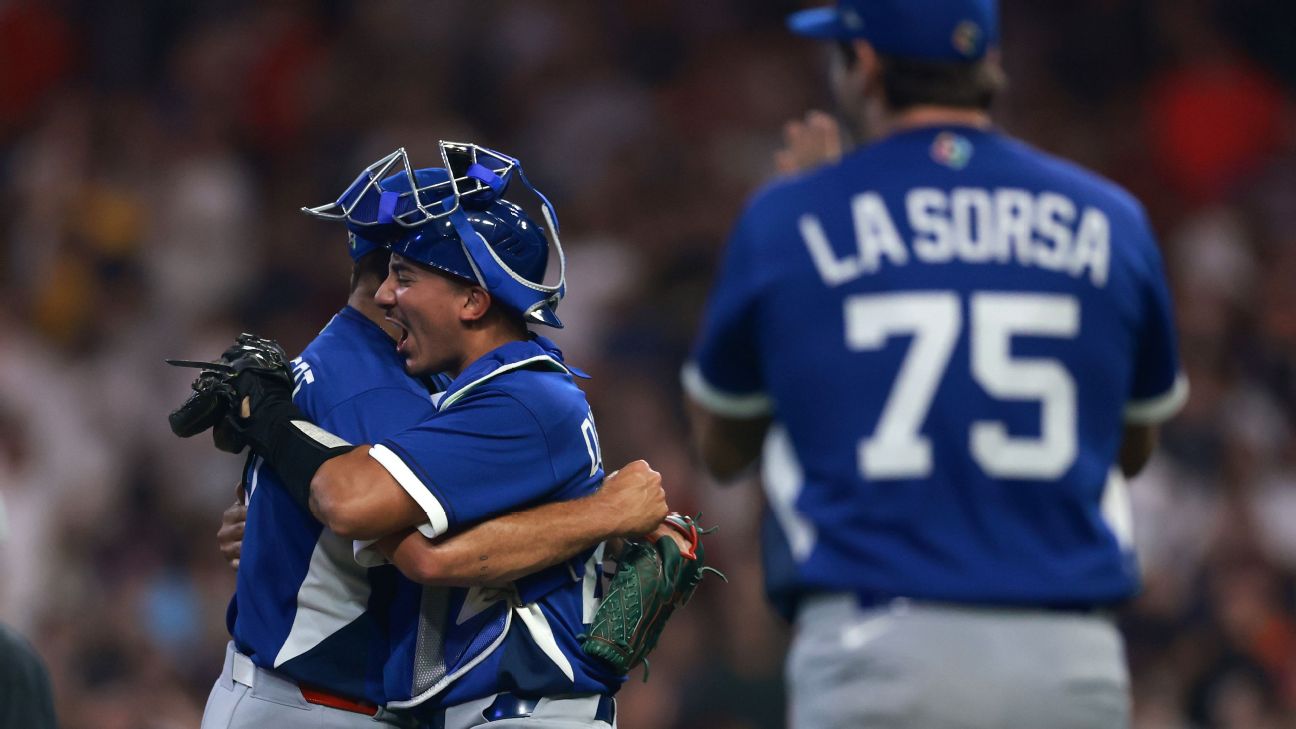 Italy upsets Team USA in World Baseball Classic shocker