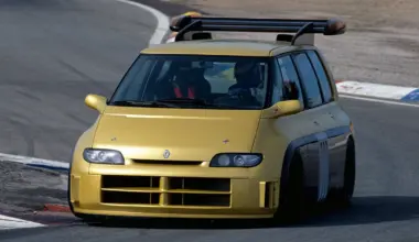 This Renault Espace prototype became a legend when engineers from Williams Racing installed a high-revving F1 engine to create the world