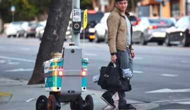 Former Delivery Drivers Are Getting Weird New Jobs as Delivery Robots Take Over