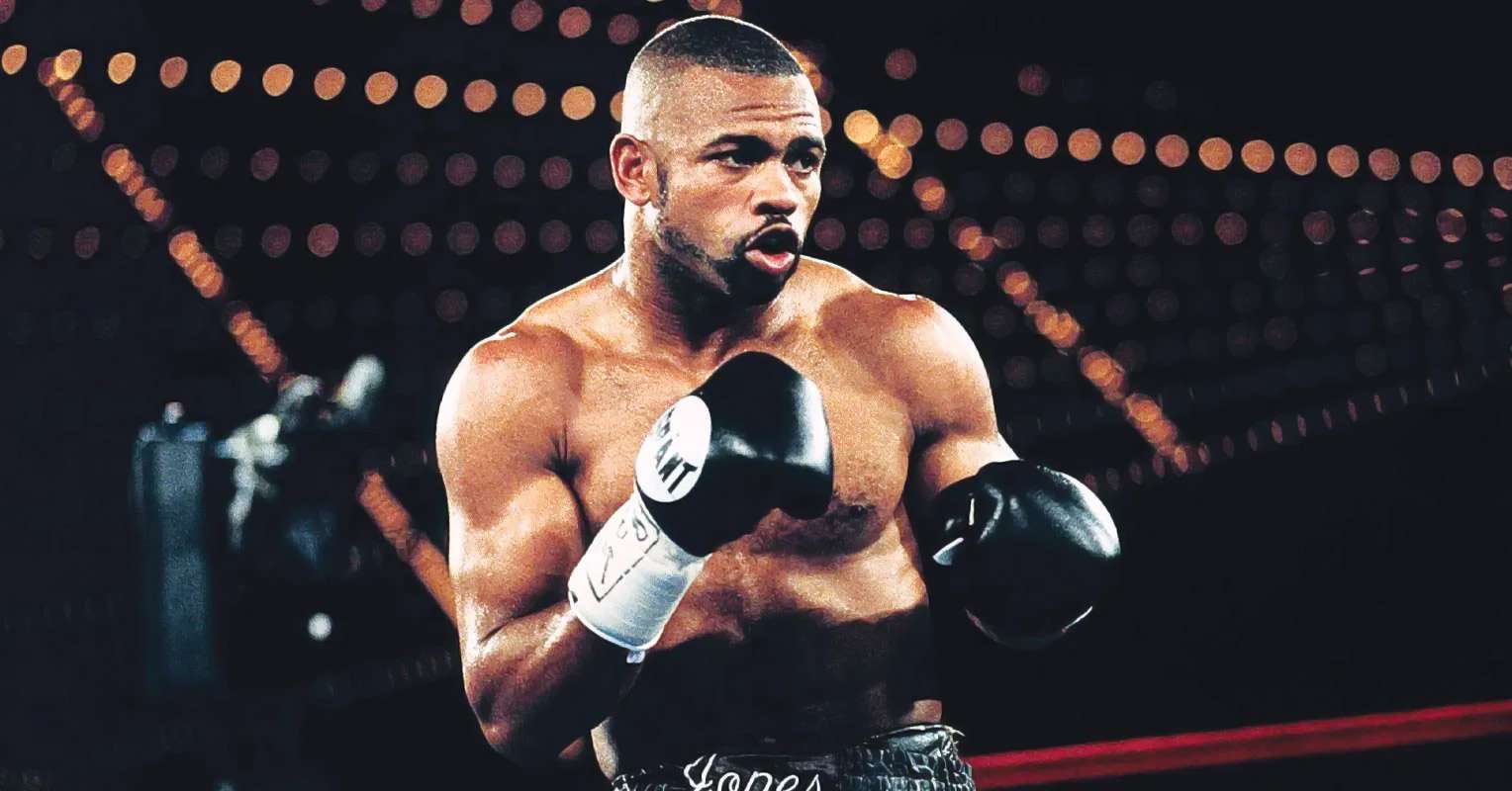 Roy Jones Jr names the only current boxer who can fight like he did: “He reminds me of myself”