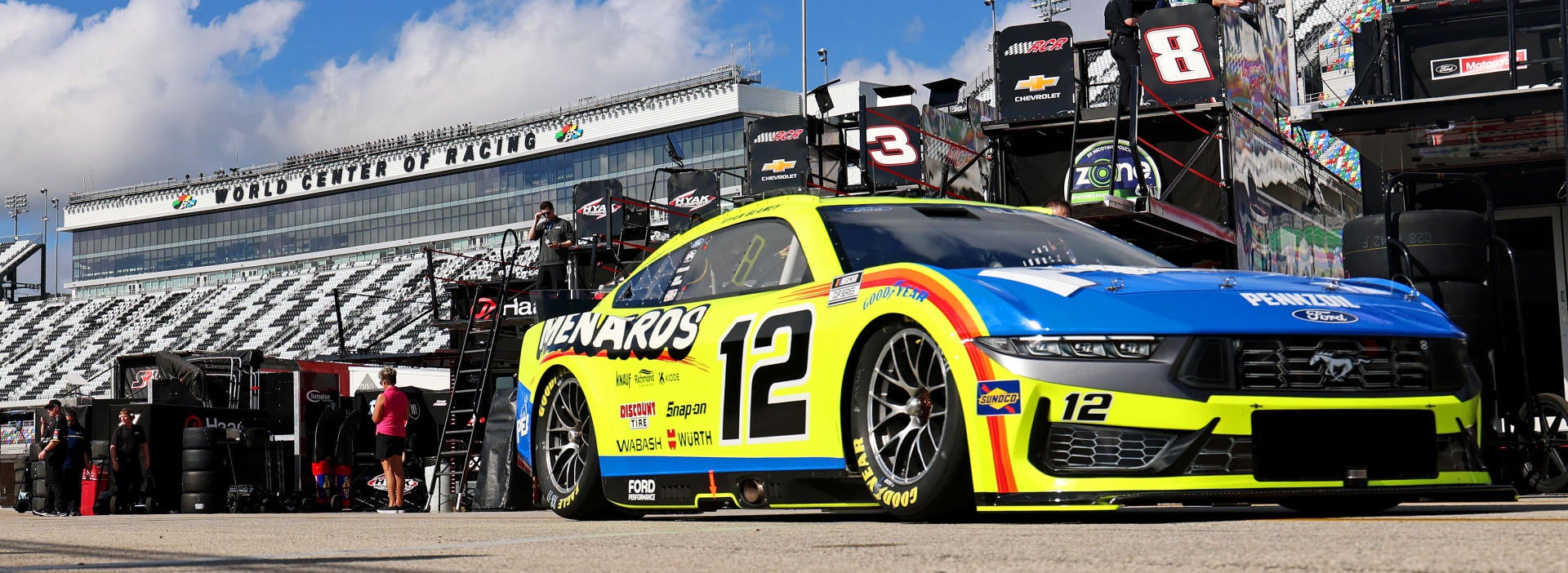 2026 NASCAR Pennzoil 400 odds, picks, props: best bets from proven racing experts