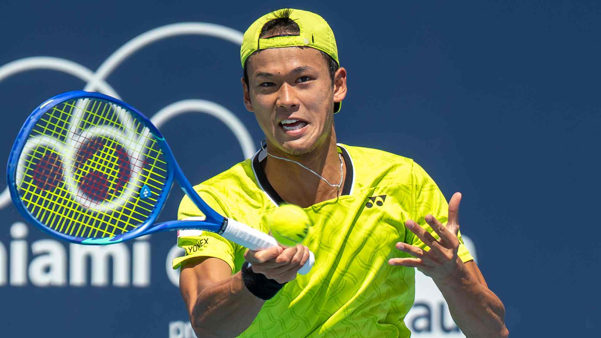 Rei Sakamoto wins his first ATP Tour match in Miami.