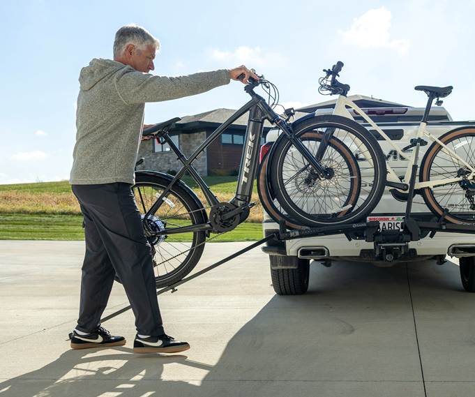 Saris solves the e-bike problem for hitch racks