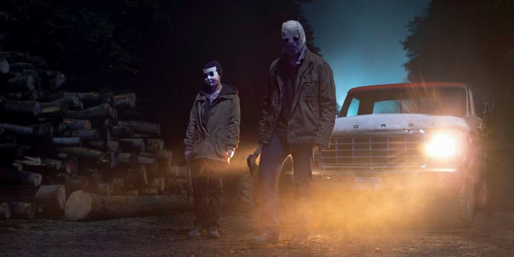Scarecrow and Dollface in The Strangers: Chapter 2