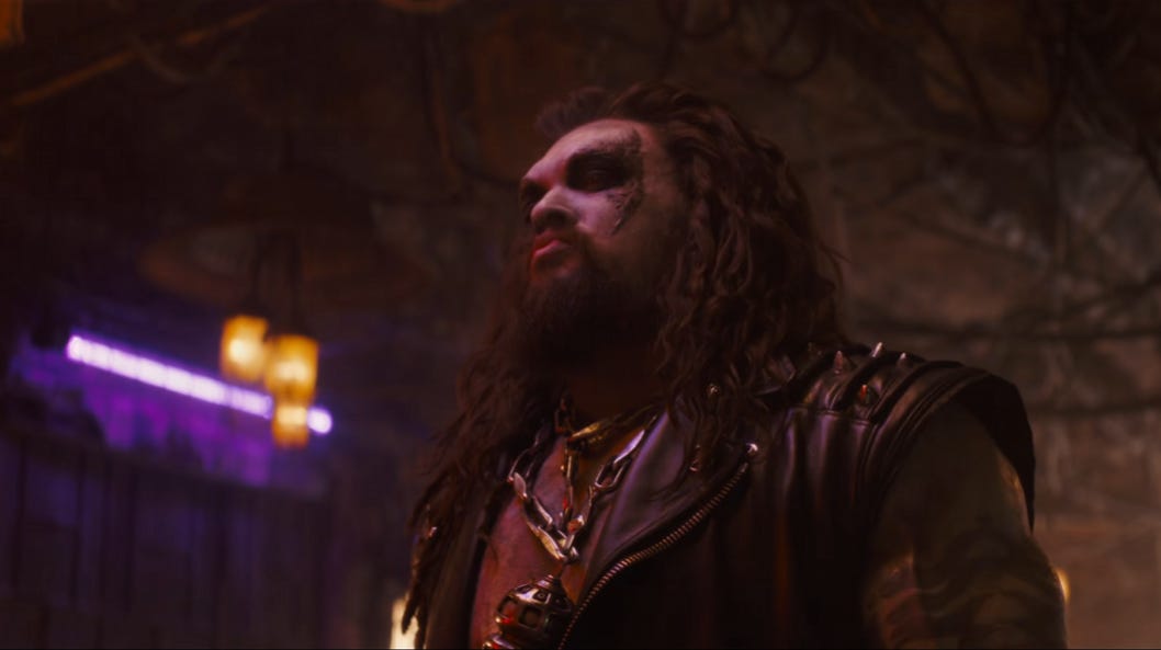 Lobo, Superman, and Krypto the Superdog Star in New Trailer for Supergirl