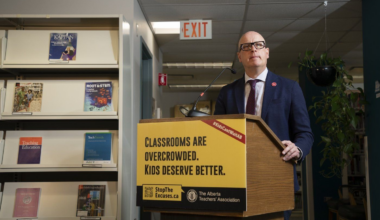 Injunction hearing that could renew Alberta teachers ability to strike underway