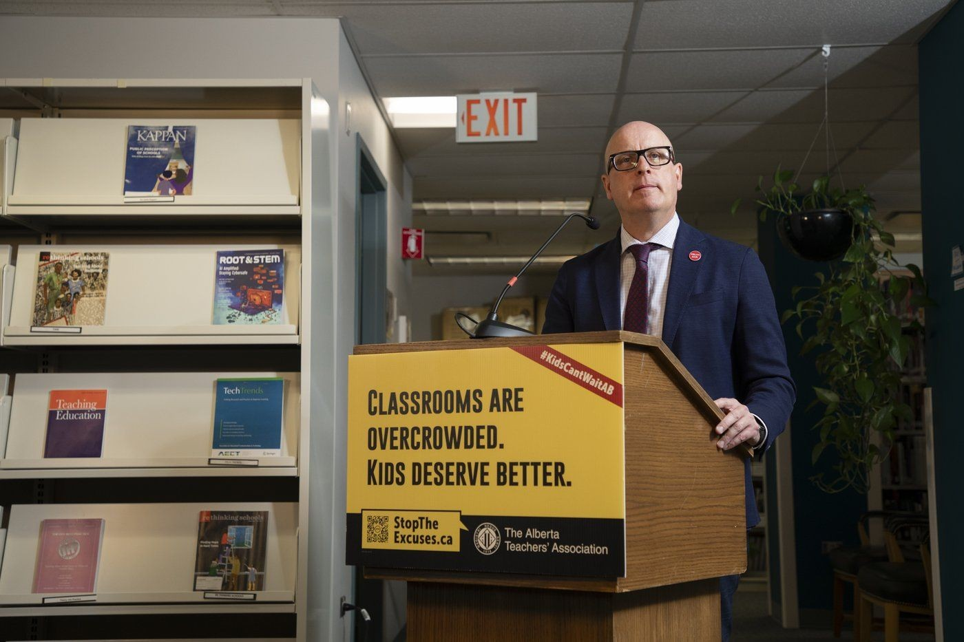 Injunction hearing that could renew Alberta teachers ability to strike underway
