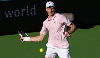 Jannik Sinner settles in, stymies Denis Shapovalov in Indian Wells | ATP Tour