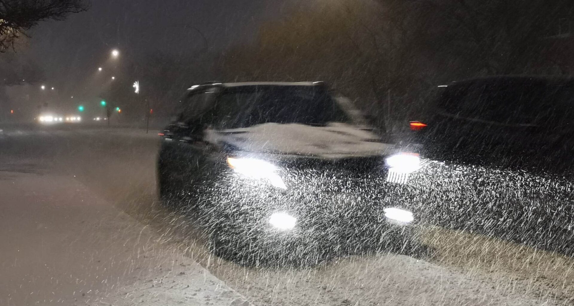Late blast of winter brings snow to Manitoba parkland regions
