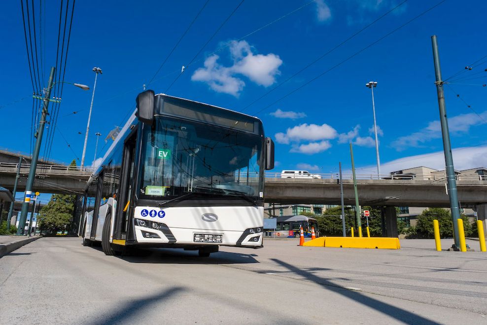 solaris trollino translink vancouver trolley bus