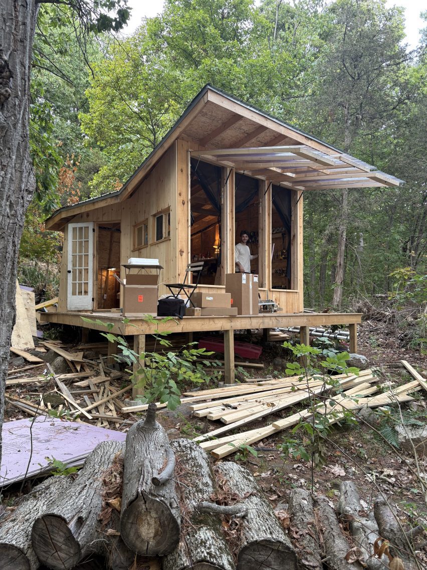 TikToker Arthur Scott in his self-built cabin