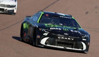 2026 NASCAR Cup Straight Talk Wireless 500 odds, picks, props: best bets from proven racing experts