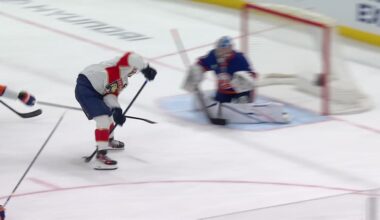 Tkachuk wicked between-the-legs tally | NHL.com