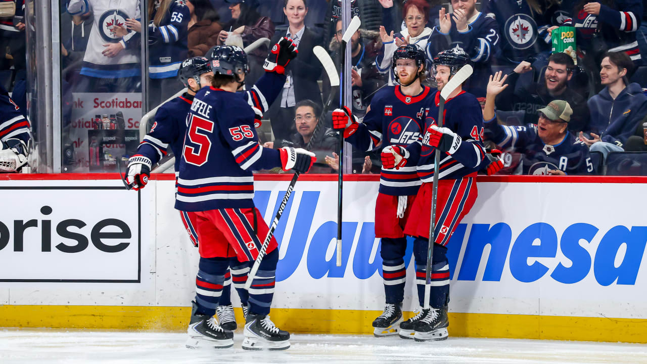 Connor has 2 points, Jets hold off Avalanche