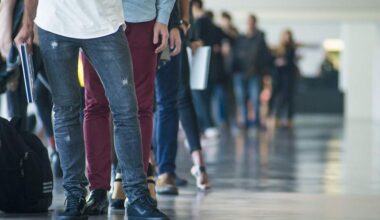 Greece’s unemployment rate falls to 7.7% in January 2026