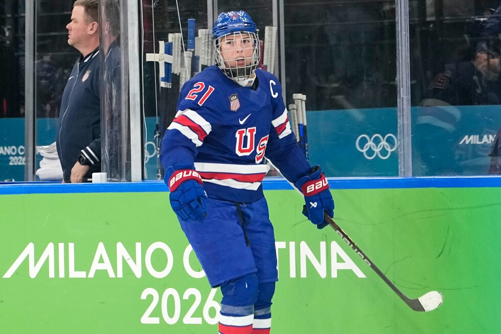 Hilary Knight and Quinn and Jack Hughes appear on 'Tonight Show'